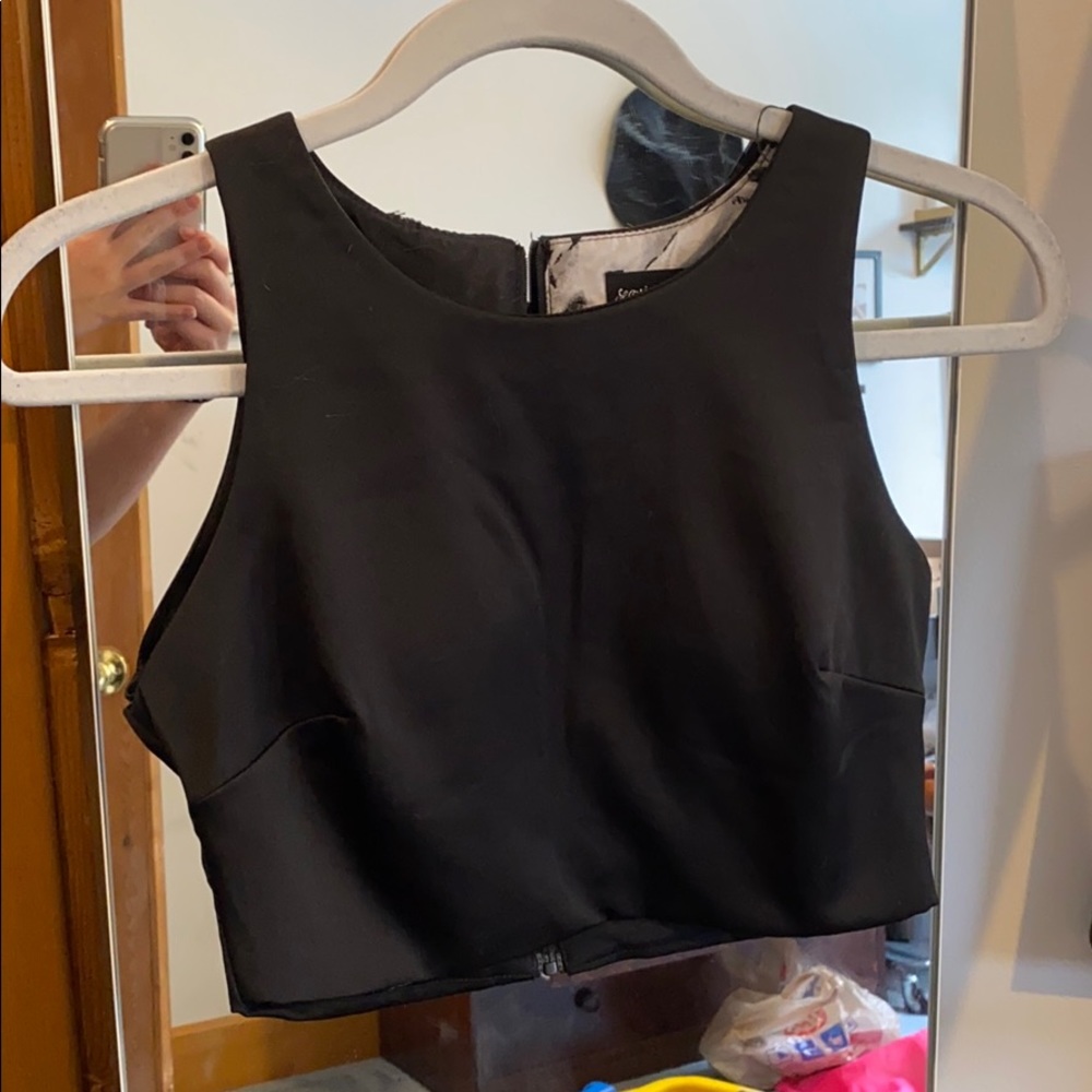 Black Cropped Dress Shirt